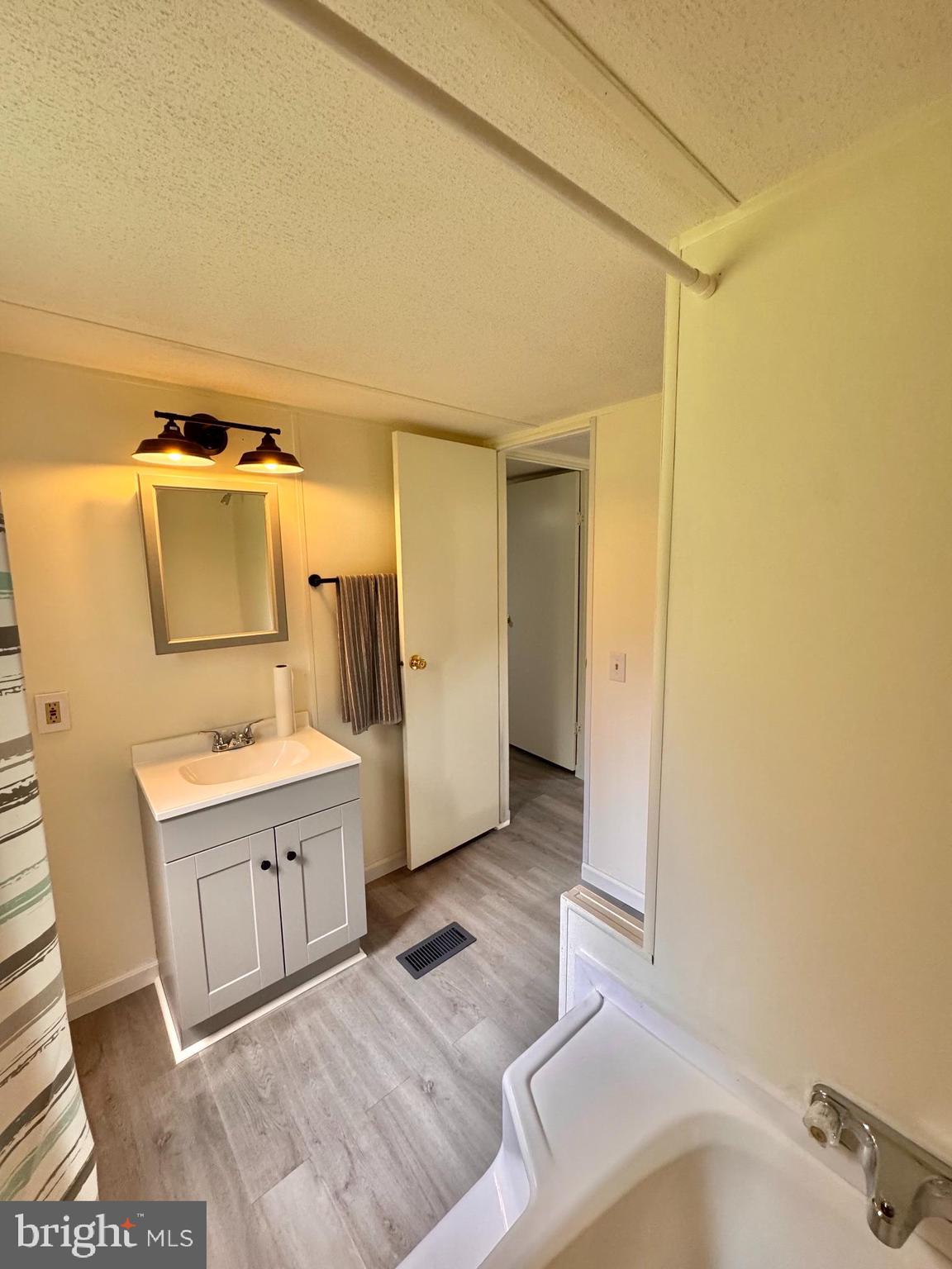 461 Long Point Road Hague, VA 22469 - Photo 25 of 25 Bath