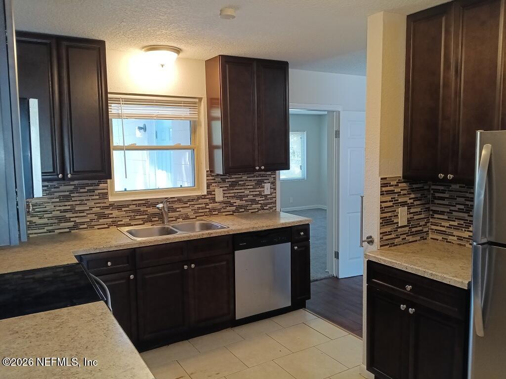 4804 Hatteras Road Jacksonville, FL 32208 - Photo 8 of 20 IMG_20260417_124237806