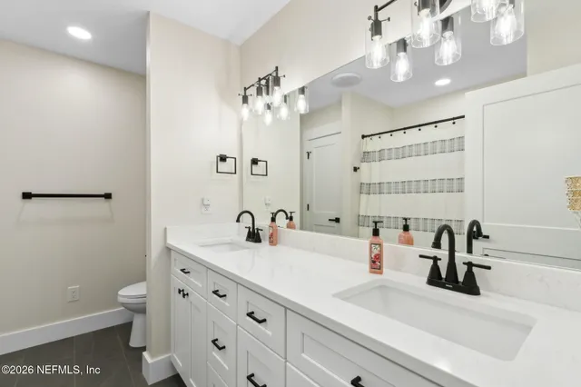 $925,000 | 15550 County Road 108, Hilliard, FL 32046