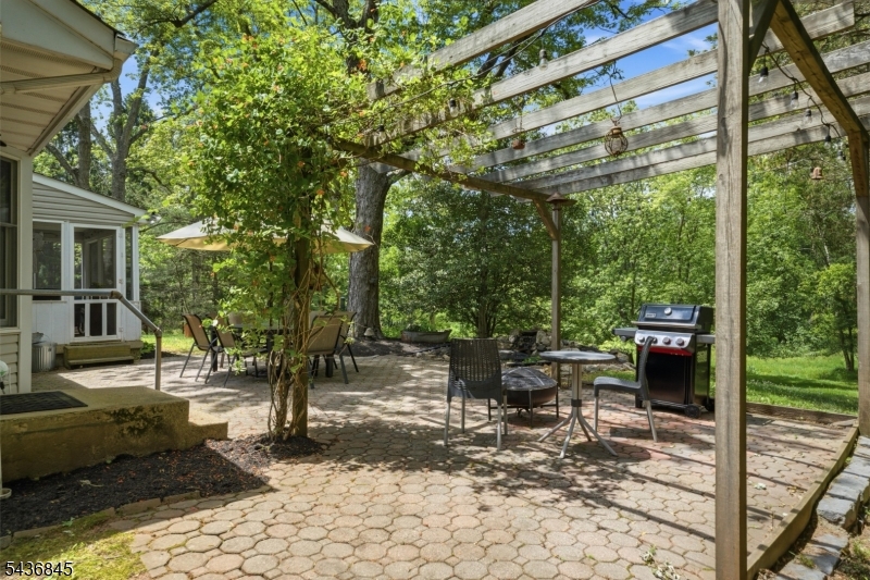 2068 Millstone River Road Hillsborough, NJ 08844 - Photo 35 of 41