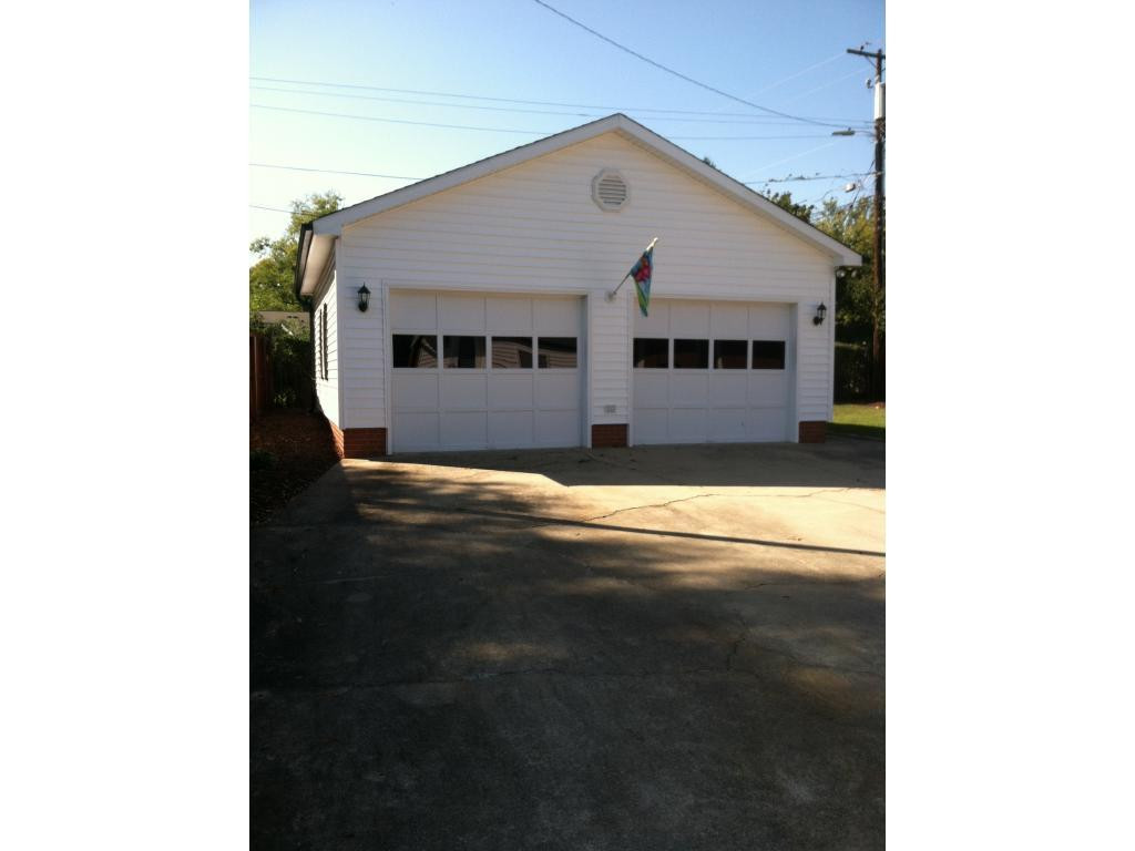 504 Cameron Road Graham, NC 27253 - Photo 6 of 10 Gallery Image 6