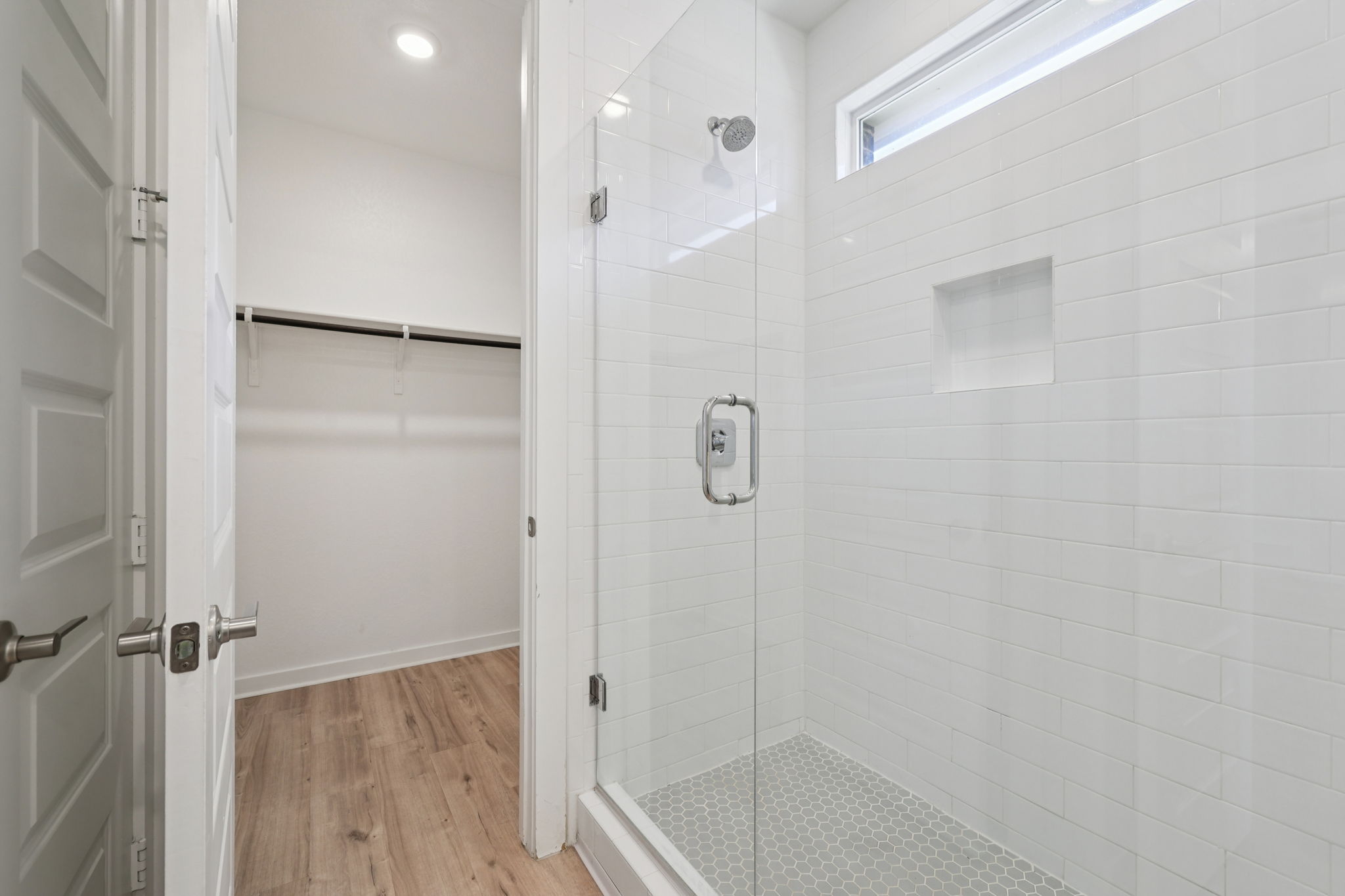 1024 Bear Track Loop Georgetown, TX 78628 - Photo 15 of 35 a bathroom with a bathtub and a shower