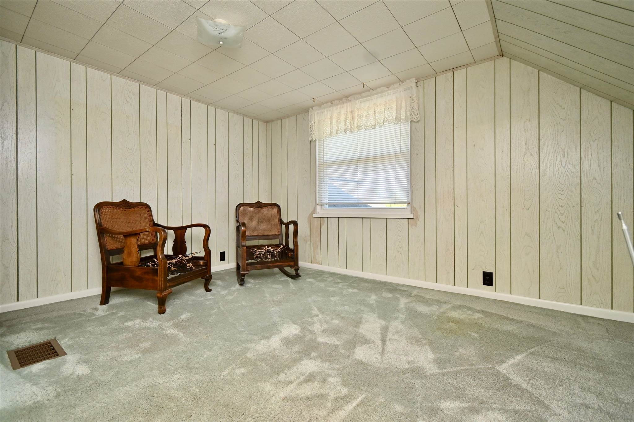 758 Milton Road Alexandria, KY 41001 - Photo 12 of 25 Gallery Image 12