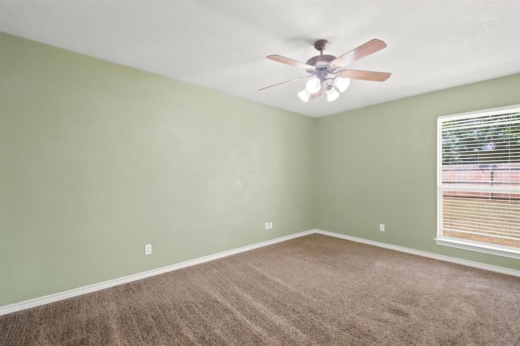 613 North Ave D Springtown, TX 76082 - Photo 21 of 40 Gallery Image 21