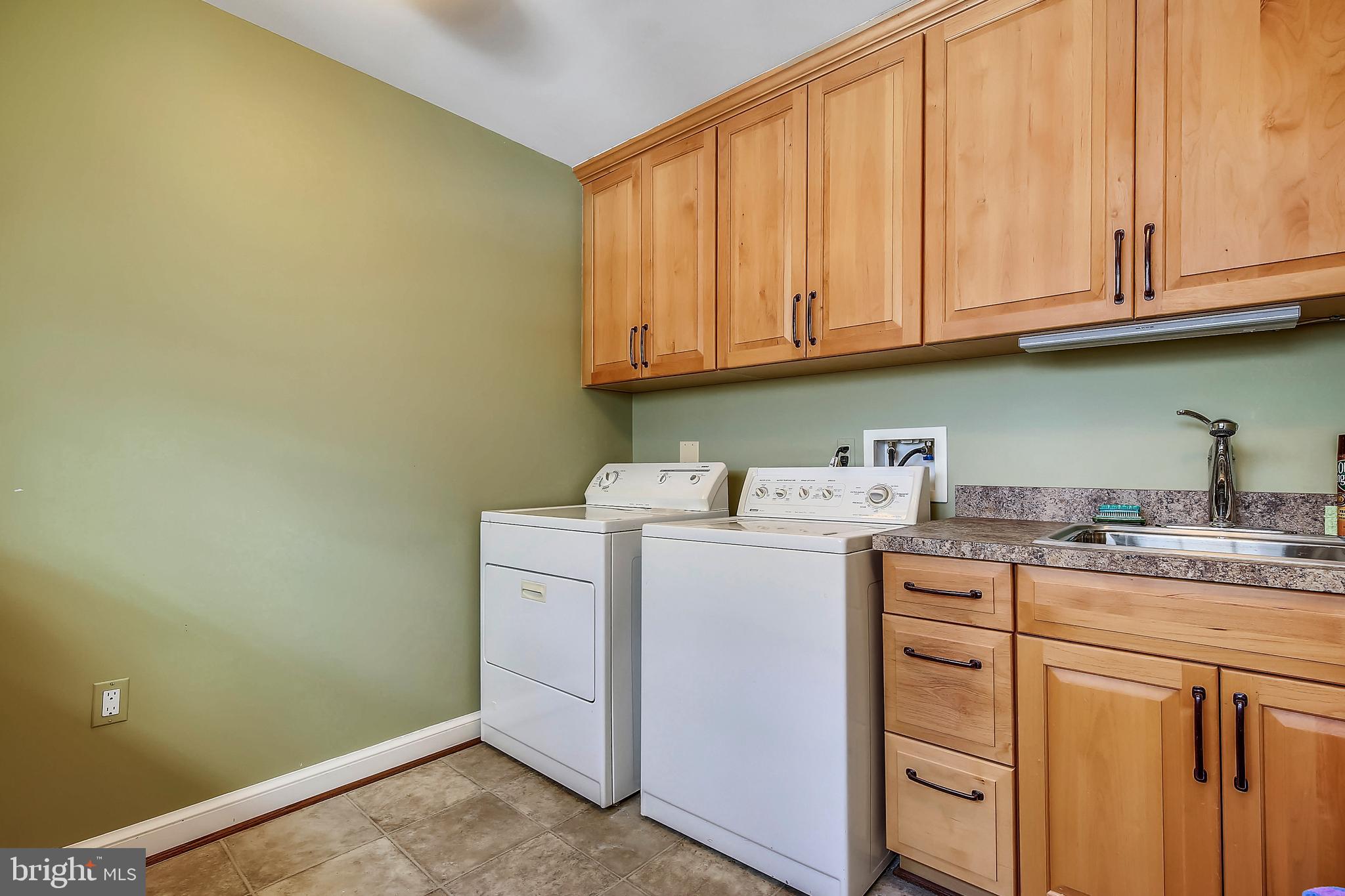 6932 Greentree Road Bethesda, MD 20817 - Photo 14 of 72 Gallery Image 14