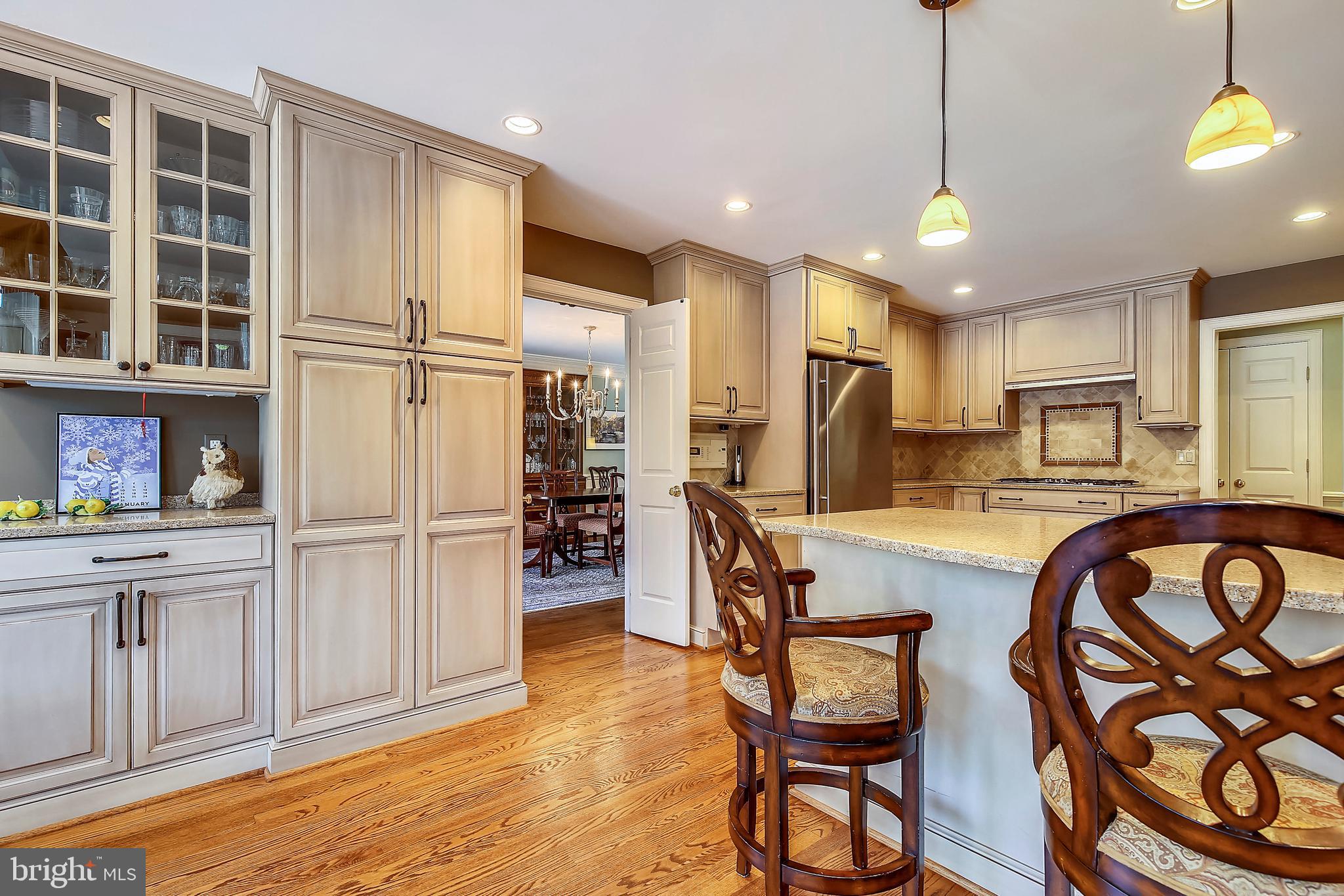 6932 Greentree Road Bethesda, MD 20817 - Photo 24 of 72 Gallery Image 24