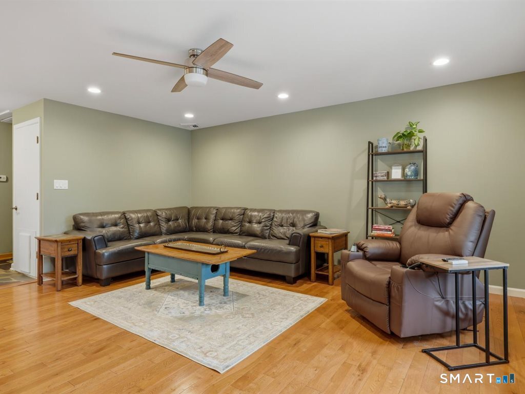 12 Wooding Road Wallingford, CT 06492 - Photo 10 of 40