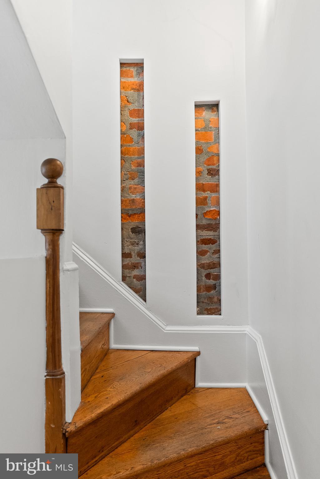 3219 Cherry Hill Lane Washington, DC 20007 - Photo 11 of 32