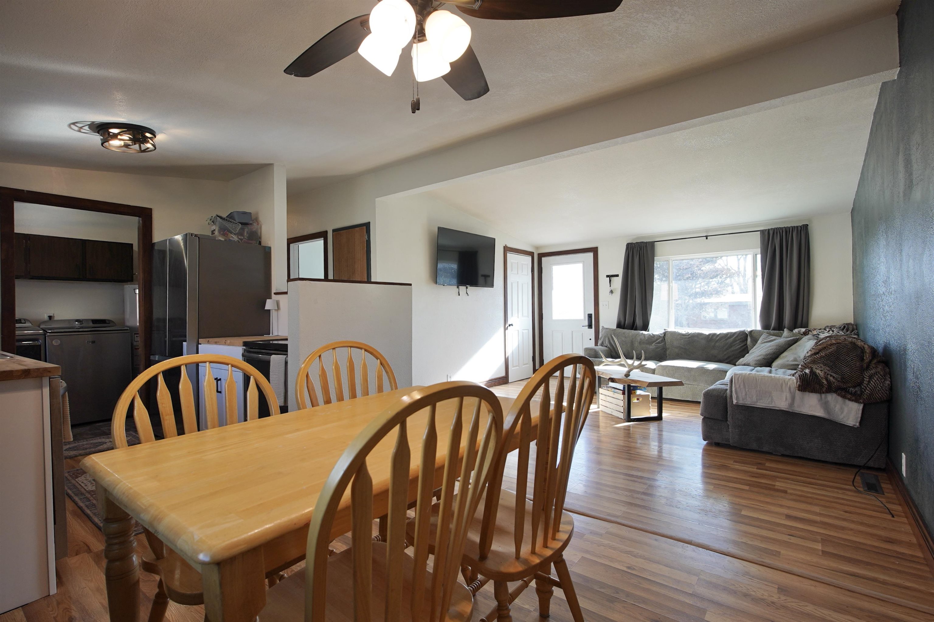 2940 Saratoga Road Casper, WY 82604 - Photo 9 of 38