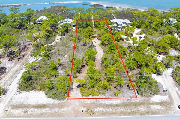 $420,000 | 1721 East Gulf Beach Drive, St. George Island, FL 32328