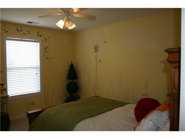 10744 Springston Court Fishers, IN 46037 - Photo 12 of 20 Gallery Image 12