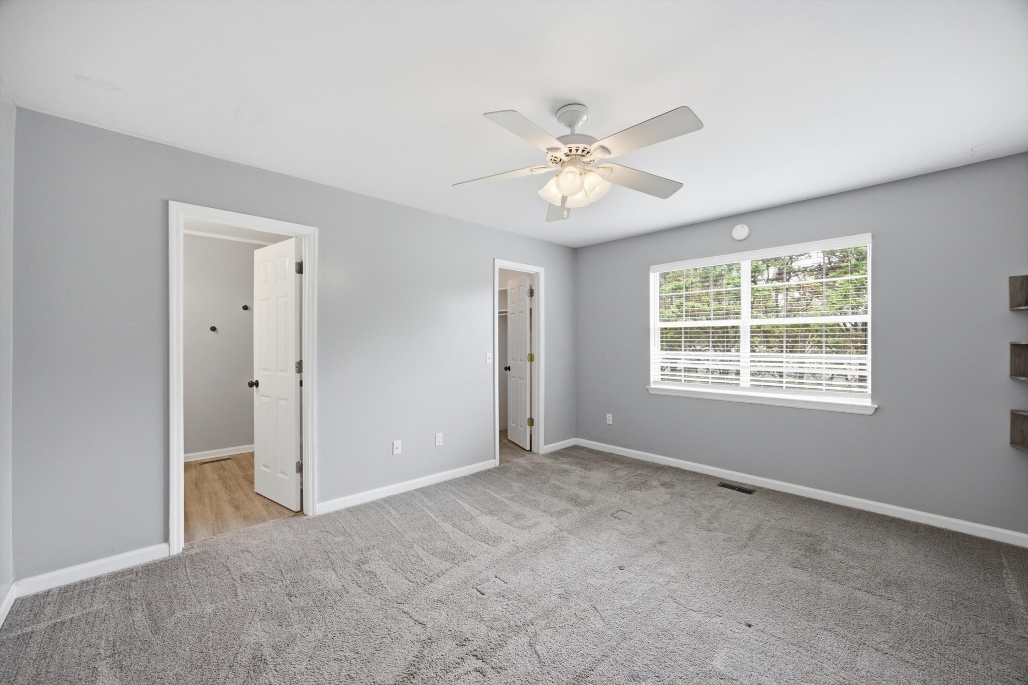6729 Hickory Trace Circle Chattanooga, TN 37421 - Photo 15 of 30 a view of an empty room with a window