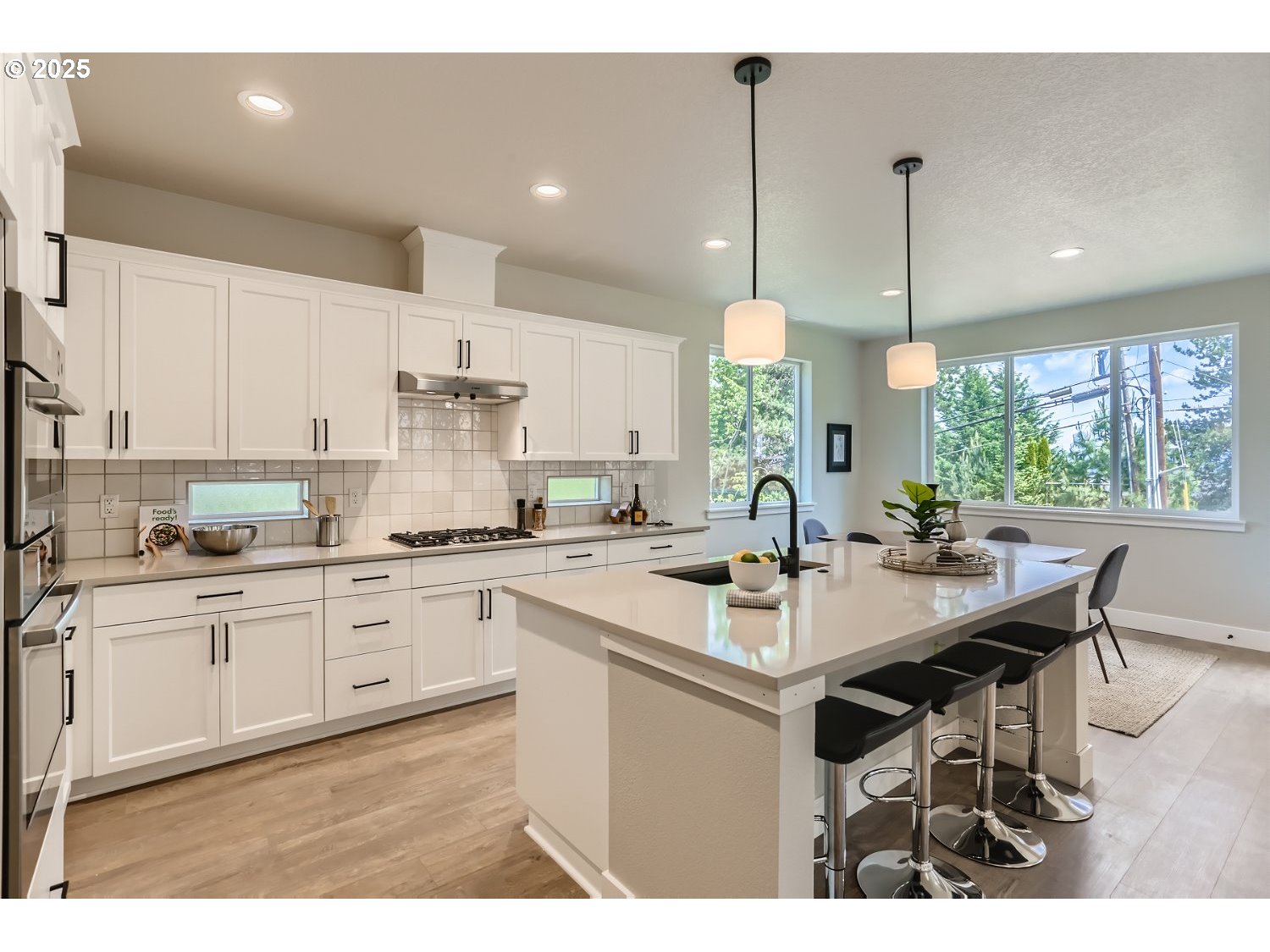 13874 Southwest 174th Avenue Tigard, OR 97140 - Photo 6 of 41