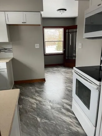 $345,000 | 120 North Madison Street, Evansville, WI 53536