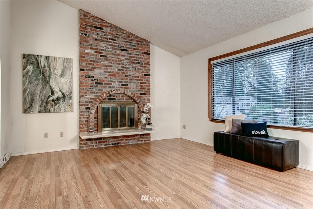 1909 169th Place Southeast Bothell, WA 98012 - Photo 2 of 24