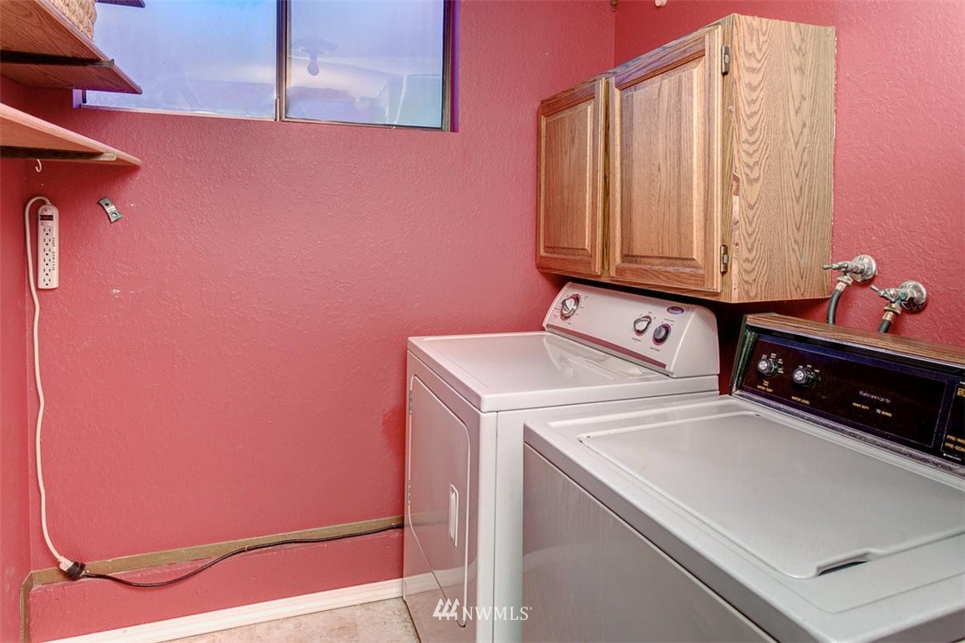 1909 169th Place Southeast Bothell, WA 98012 - Photo 23 of 24