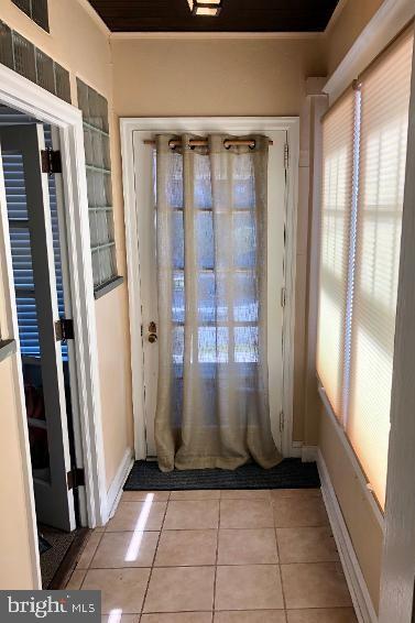 2428 East County Line Road Ardmore, PA 19003 - Photo 6 of 26 vestibule