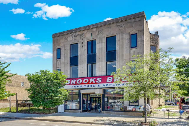 $650,000 | 4231 West Madison Street, Chicago, IL 60624