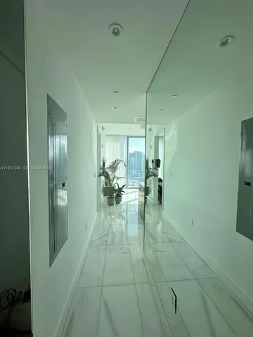 $8,200 | 700 Northeast 26th Terrace, Unit 3005, Miami, FL 33137