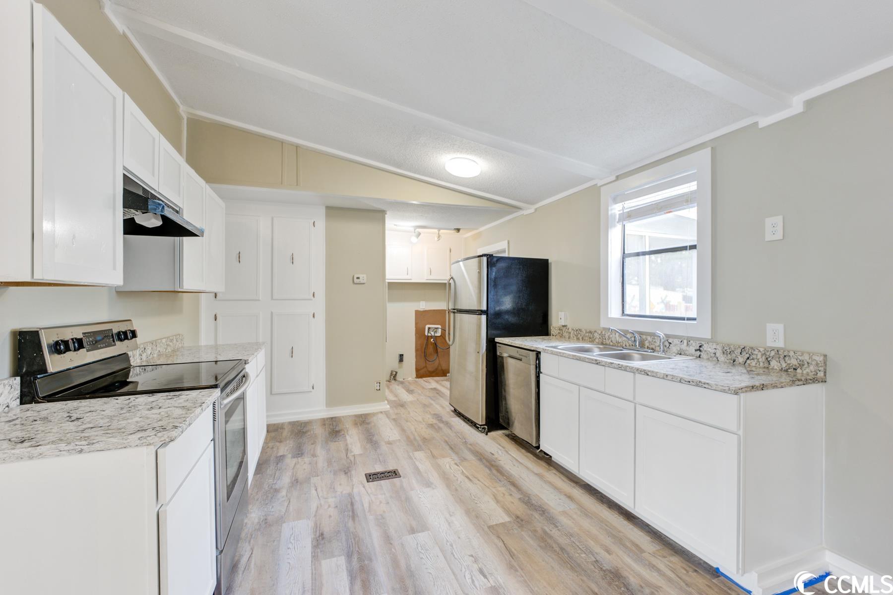 81 Offshore Drive Murrells Inlet, SC 29576 - Photo 11 of 40