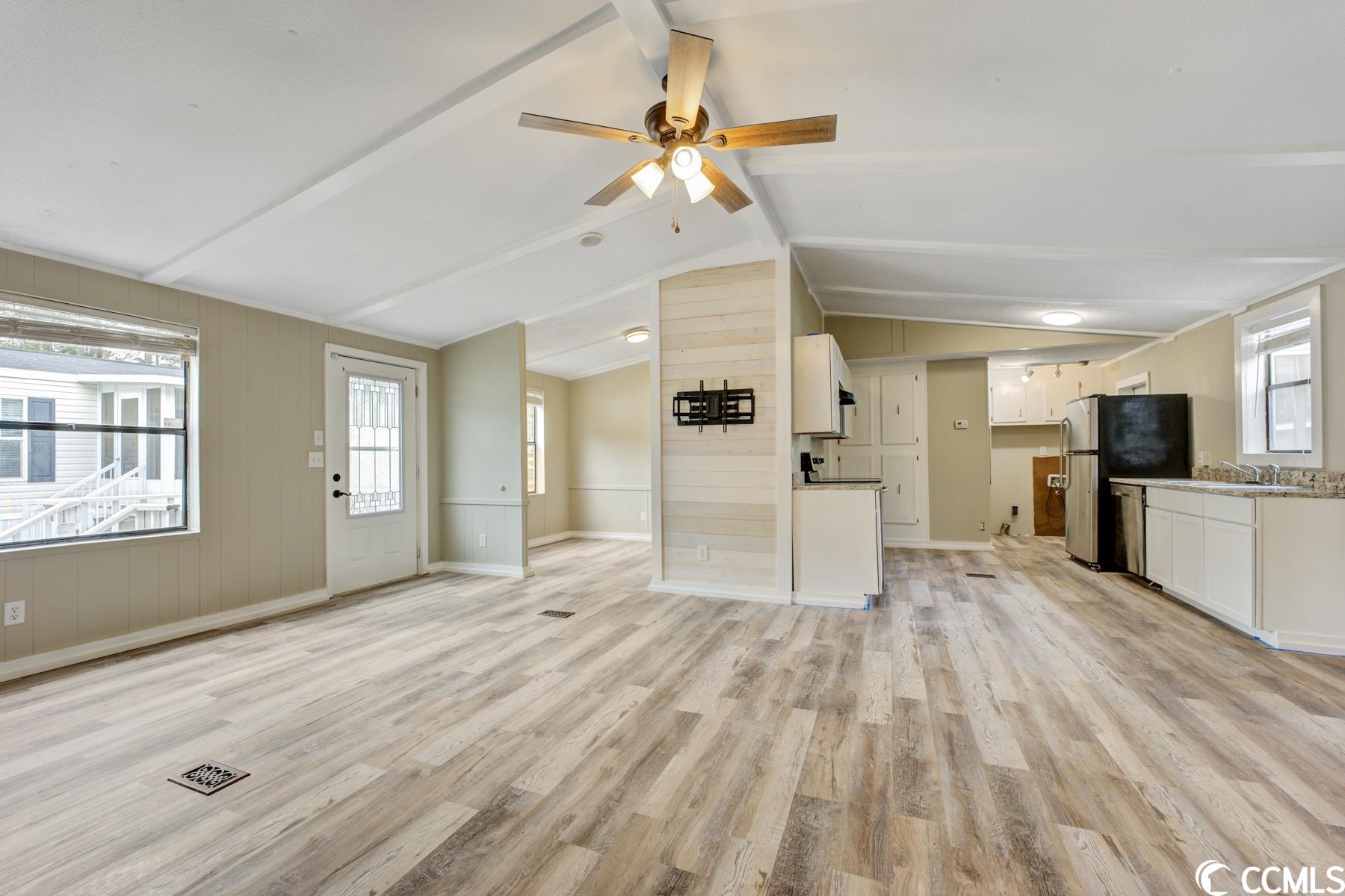 81 Offshore Drive Murrells Inlet, SC 29576 - Photo 8 of 40