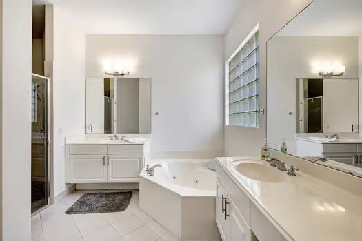 7024 Southeast Cricket Court Stuart, FL 34997 - Photo 18 of 46 IMG_9222