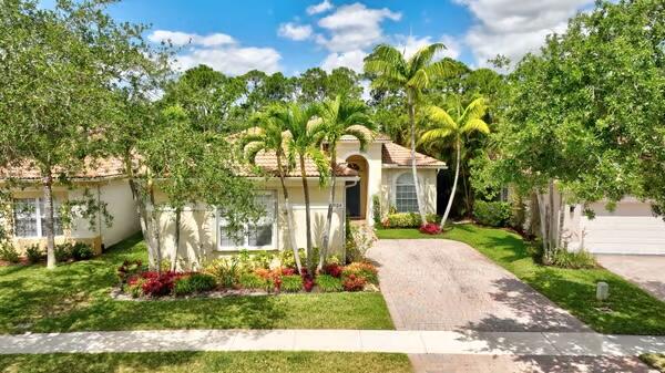 7024 Southeast Cricket Court Stuart, FL 34997 - Photo 34 of 46 IMG_9238