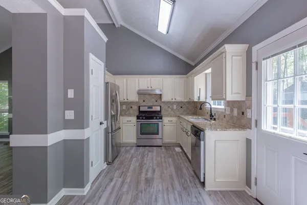 $369,000 | 230 Winchester Drive, Sharpsburg, GA 30277