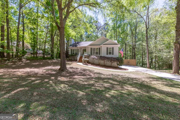 $369,000 | 230 Winchester Drive, Sharpsburg, GA 30277