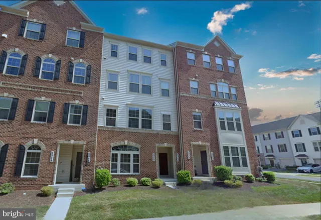 $3,200 | 5950 Etterbeek Street, Ijamsville, MD 21754