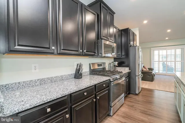 $3,200 | 5950 Etterbeek Street, Ijamsville, MD 21754