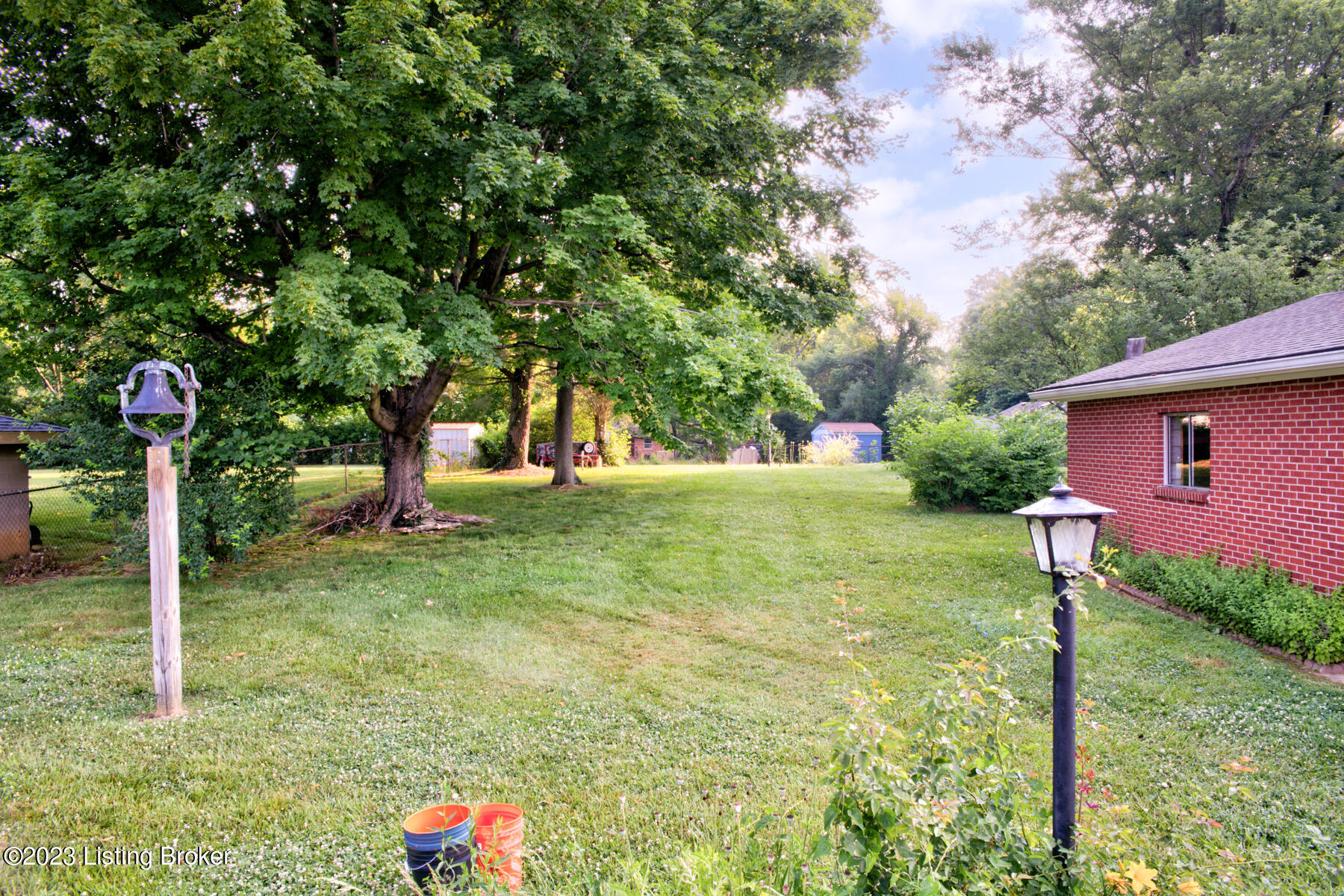 8909 Waltlee Road Louisville, KY 40291 - Photo 32 of 37 GSP-8909_Waltlee_Rd-31
