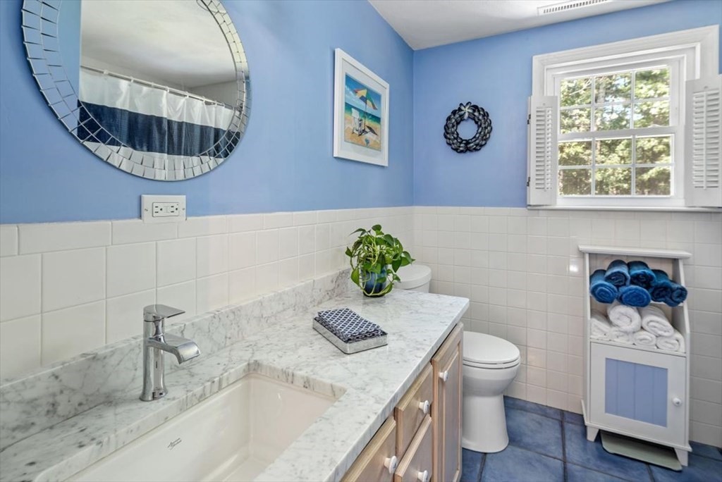 103 Hitty Tom Road Duxbury, MA 02332 - Photo 16 of 27 Gallery Image 16