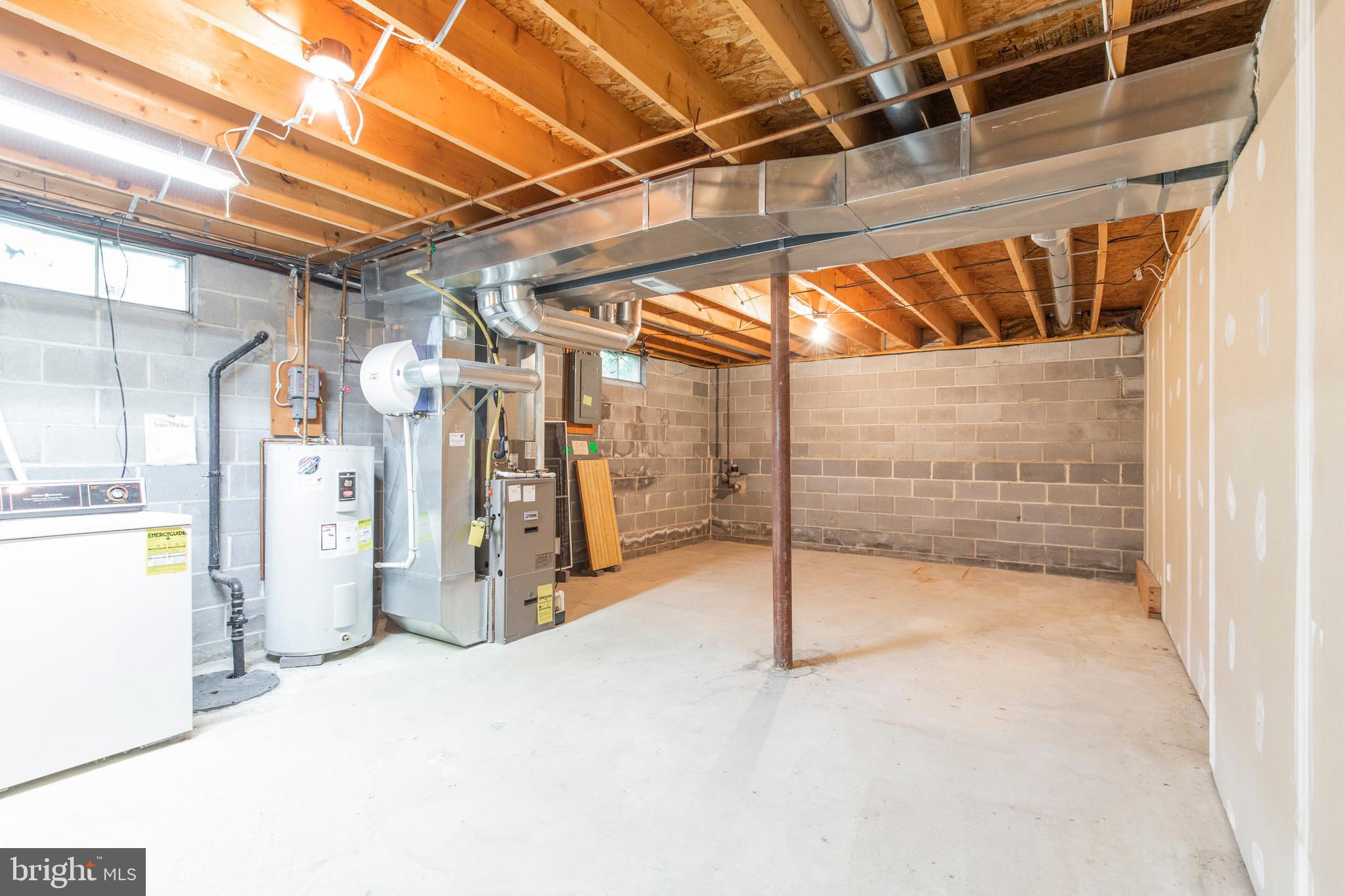 5 Edison Avenue Clementon, NJ 08021 - Photo 20 of 28 a view of empty room with wooden walls