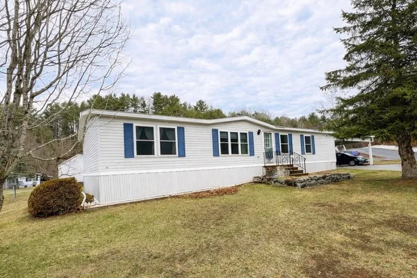 $136,500 | 41 Thrush Lane, Lyndon, VT 05851