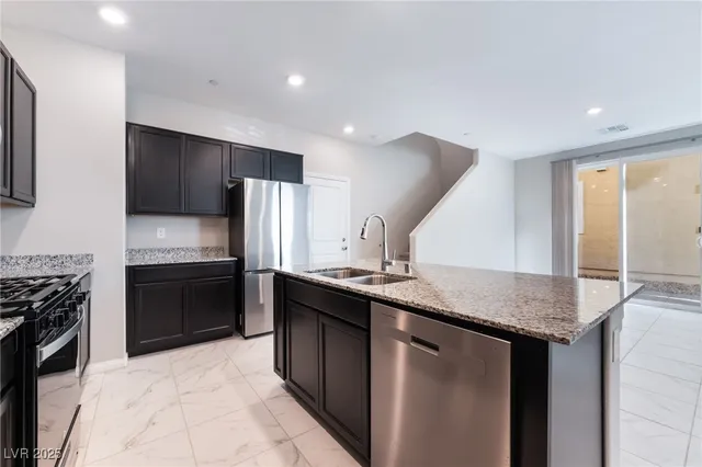 $2,300 | 2652 Montesilvano Place, Henderson, NV 89044