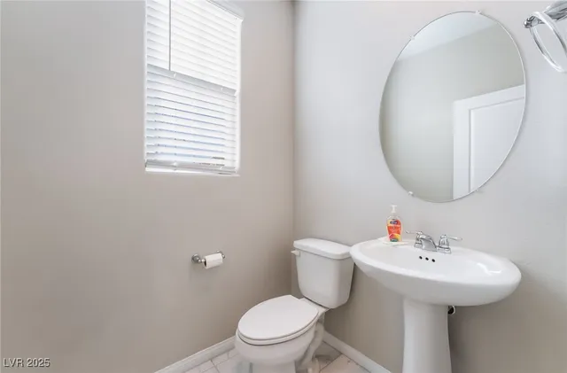 $2,300 | 2652 Montesilvano Place, Henderson, NV 89044