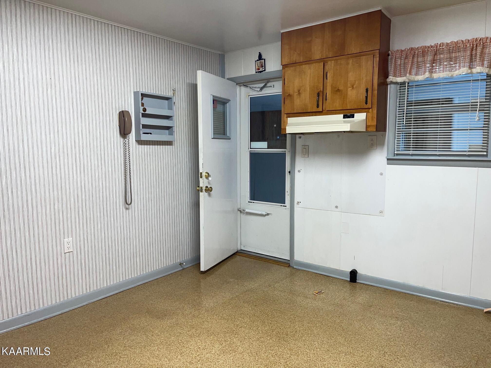 2356 Vandever Road Crossville, TN 38572 - Photo 14 of 40 Gallery Image 14
