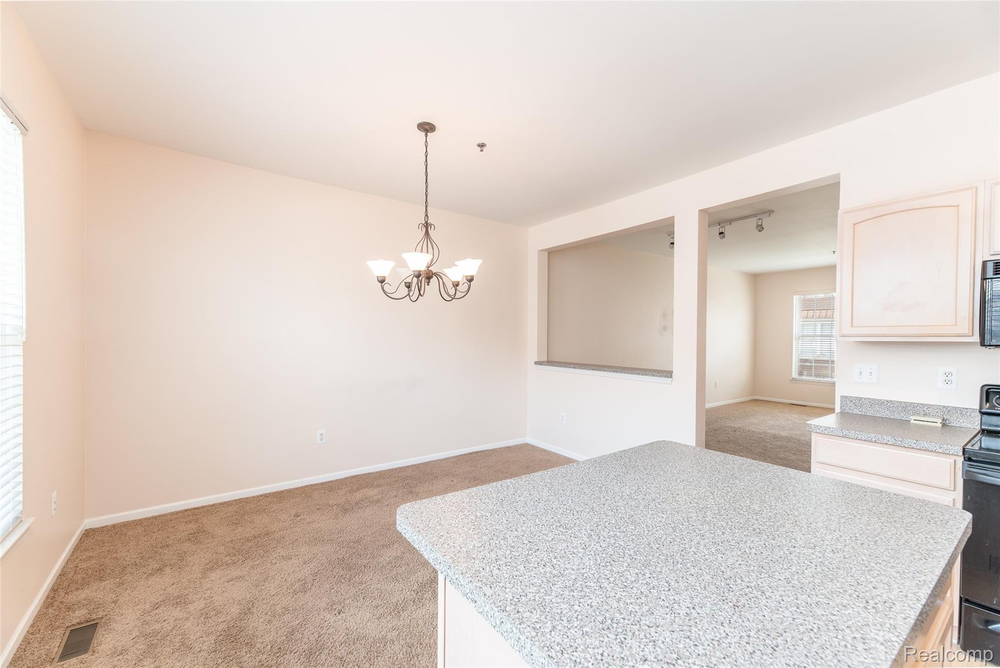20242 Rodeo Court Southfield, MI 48075 - Photo 14 of 34 Rodeo-13.jpg