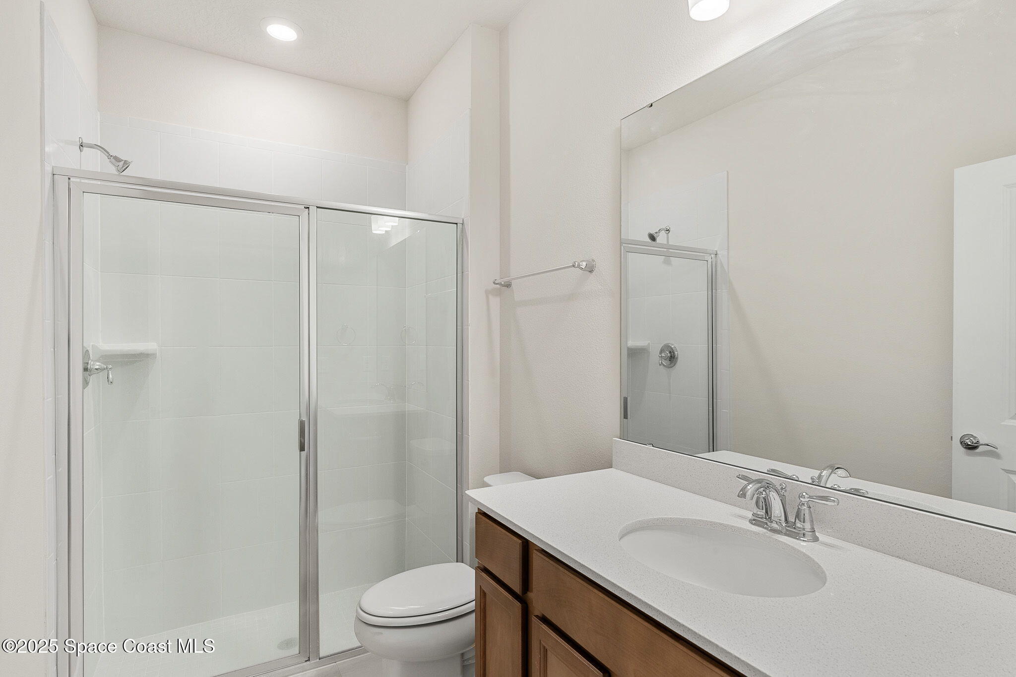3013 Tidepool Place Melbourne, FL 32940 - Photo 26 of 52 Guest Bathroom