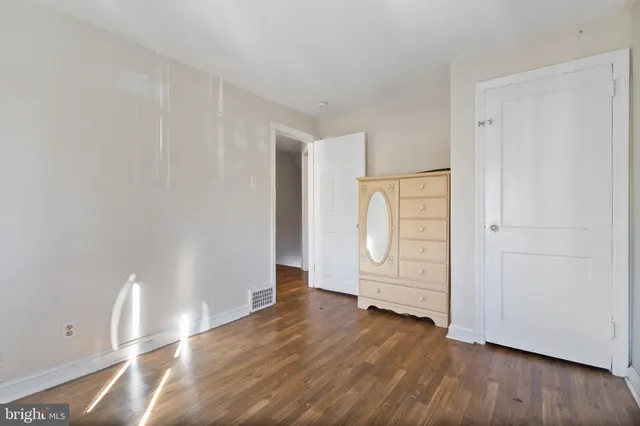 $180,000 | 363 Garden Avenue, Camden, NJ 08105