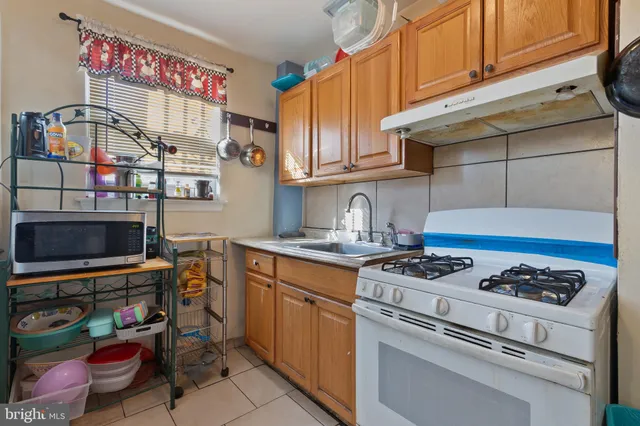 $180,000 | 363 Garden Avenue, Camden, NJ 08105