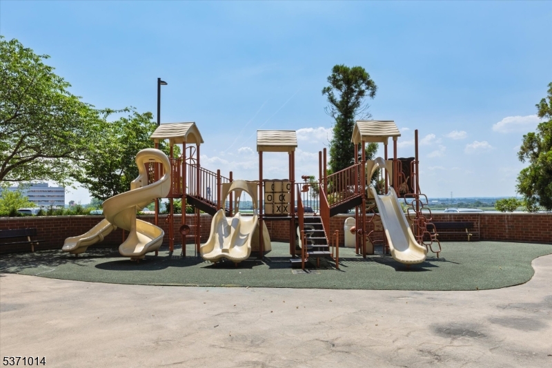 401 Harmon Cove Tower Secaucus, NJ 07094 - Photo 32 of 47 a view of a house with large park