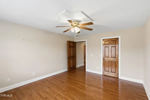 $689,995 | 117 Canterbury Place, Bristol, TN 37620