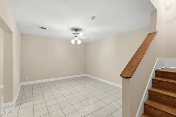 $689,995 | 117 Canterbury Place, Bristol, TN 37620