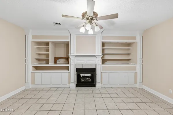 $689,995 | 117 Canterbury Place, Bristol, TN 37620