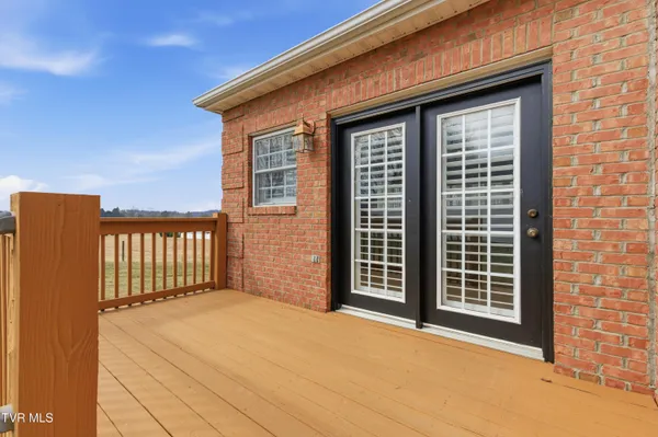 $689,995 | 117 Canterbury Place, Bristol, TN 37620