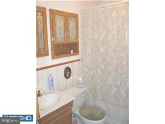 8 Micahill Road Levittown, PA 19056 - Photo 9 of 12 Bathroom