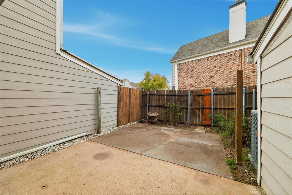 112 Churchill Lane Euless, TX 76039 - Photo 26 of 33 a view of a backyard