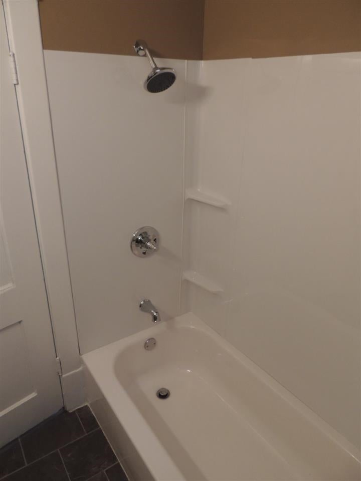 1018 Center Point Road Northeast Cedar Rapids, IA 52402 - Photo 18 of 24 Gallery Image 18